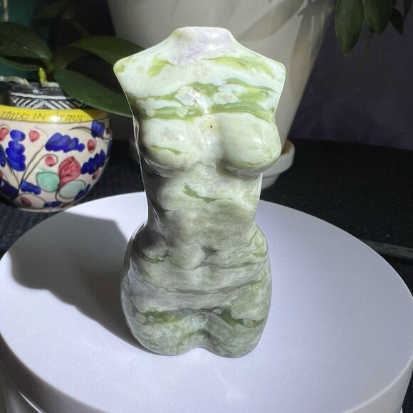 Moss Agate Crystal Female Body Carving (#3) - Picture 11 of 14